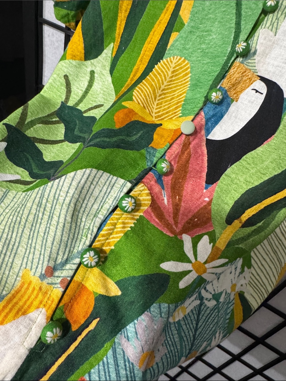 FARM Rio Vintage Toucan Tropical Floral Belted Romper Size M Green Resort - Picture 9 of 12